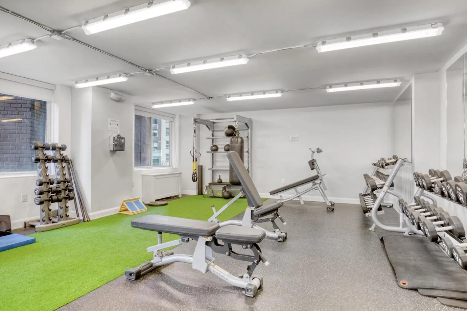 뉴욕 Midtown East 2Br W Gym Doorman Wd Nr Parks Nyc-1206 아파트
