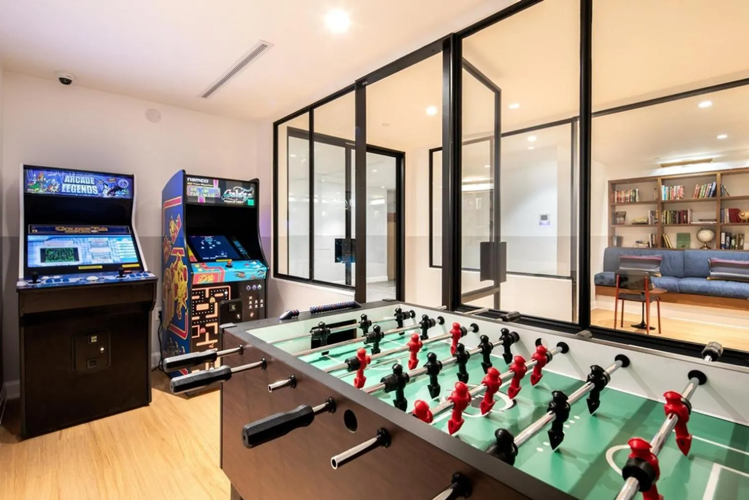 Midtown East 2Br W Gym Doorman Wd Nr Parks Nyc-1206 Apartment New York